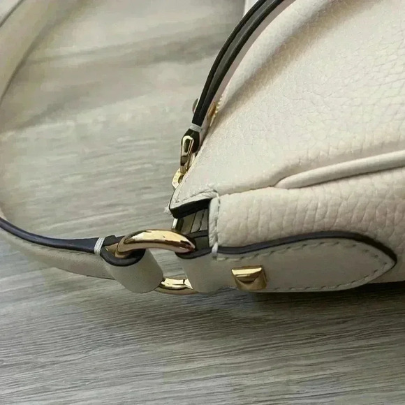 MICHAEL KORS - Dover Large Signature Logo Shoulder Bag - Picture 6 of 9